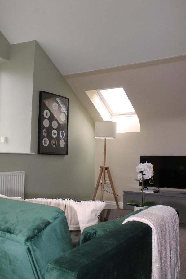 Charming 1-Bed Loft In Caerleon Newport (Gwent) Exterior foto